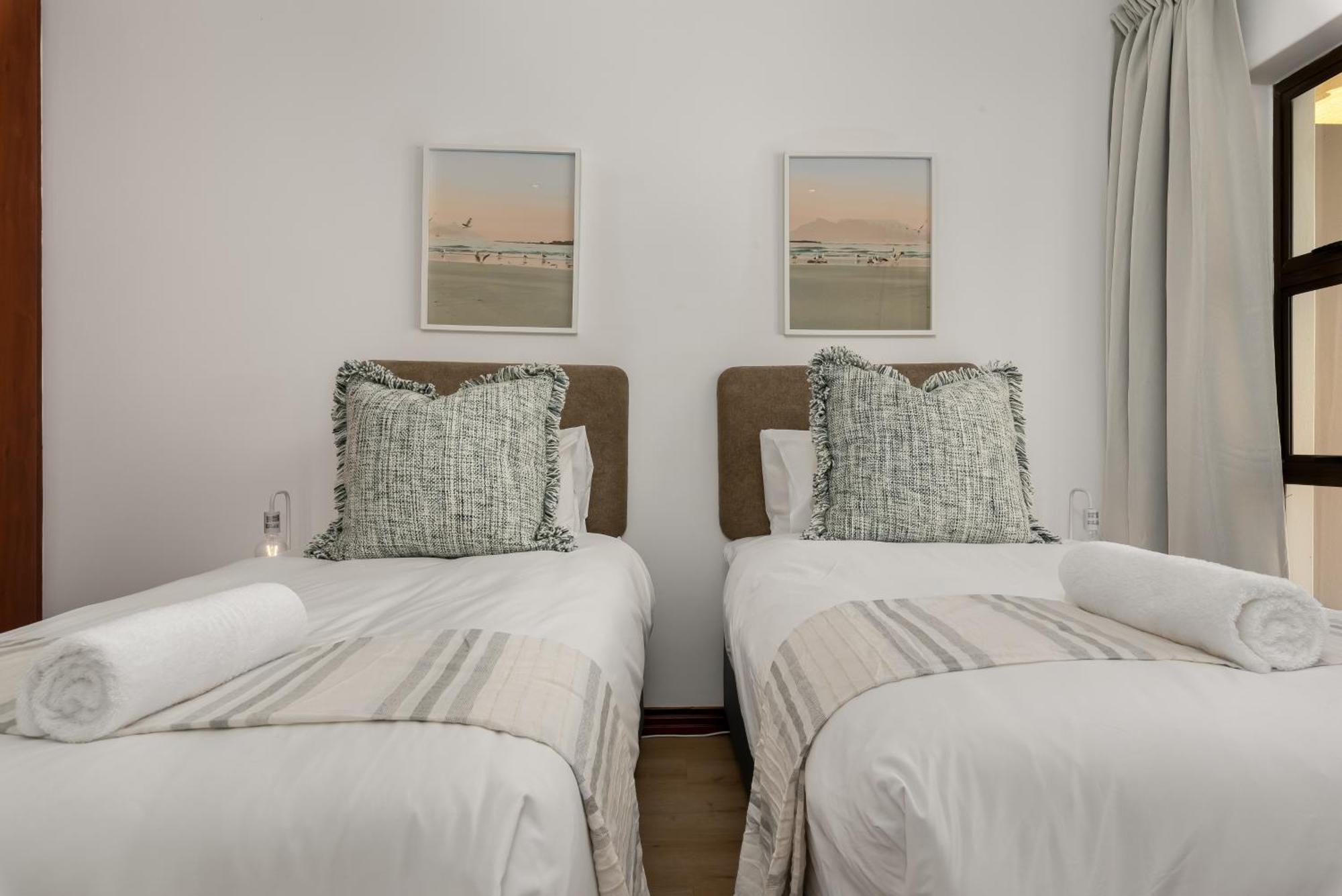 Bay Breeze - Waves Edge Apartment *