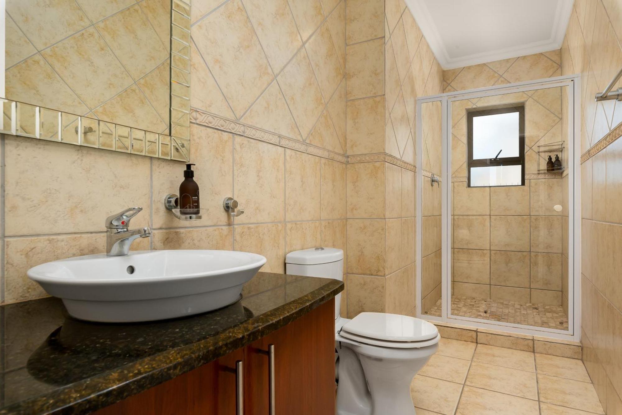 Bay Breeze - Waves Edge Apartment